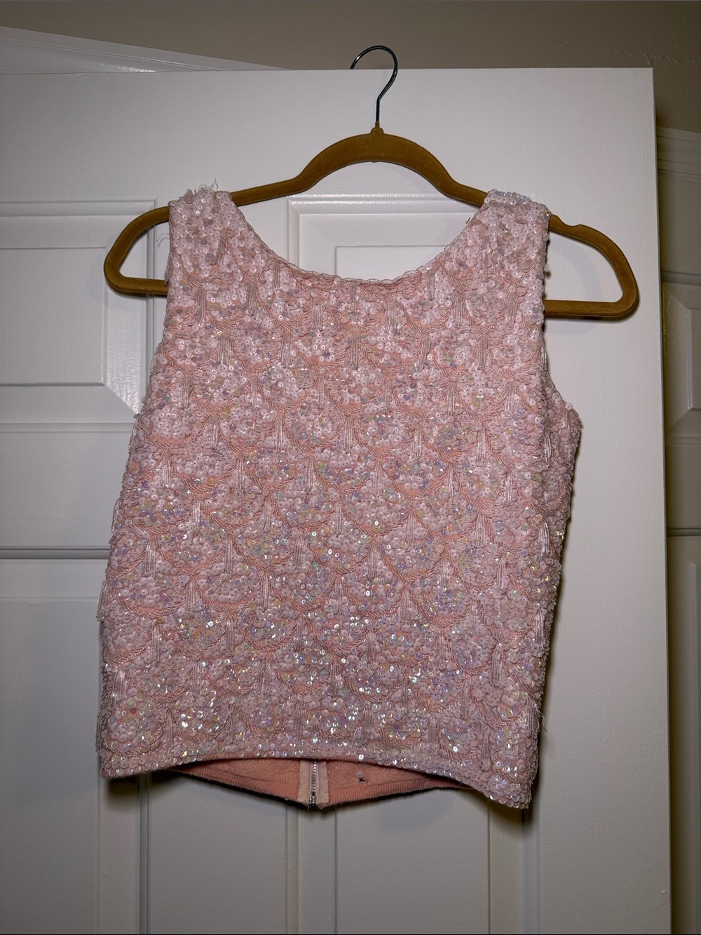 Gorgeous Sequin Embellished Pink Women's Tank Top